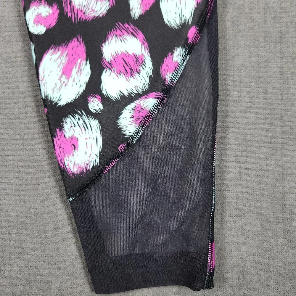 Under Armour Leggings Girl's Size Large Heatgear‎ Black Printed Leggings NWT
